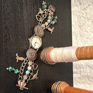 VINTAGE STERLING SILVER CONCH WESTERN BAND WATCH